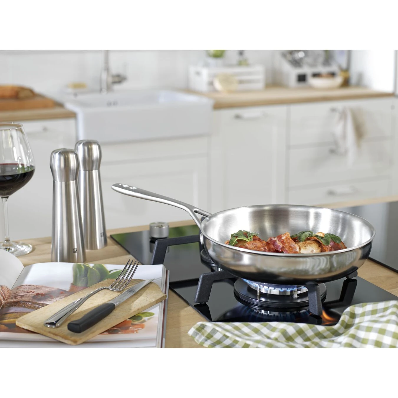 Zwilling Pfeffermühle, 18/10 Edelstahl 19 Cm, Edelstahl, Silber 5 Zwilling Pfeffermühle, 18/10 Edelstahl 19 Cm, Edelstahl, Silber – Bild 3